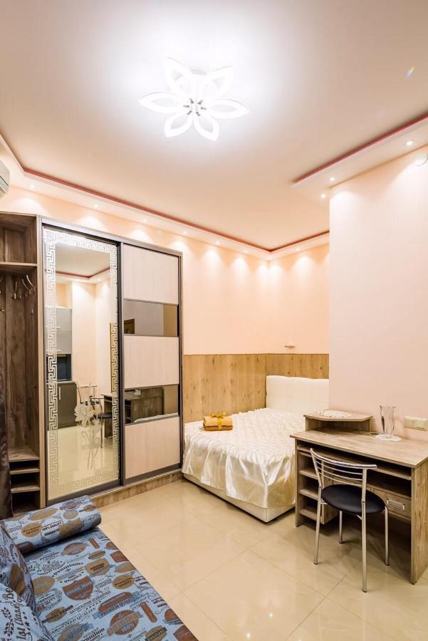 Apartment Svobody Львов Экстерьер фото